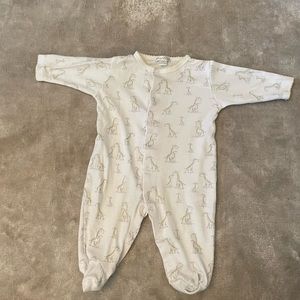 Kissy Kissy Giraffe Footie